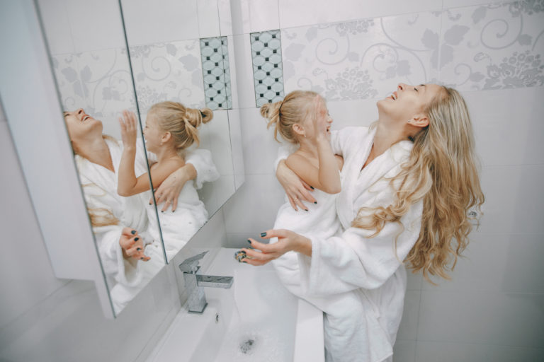 Comment bien choisir son armoire de toilette ?