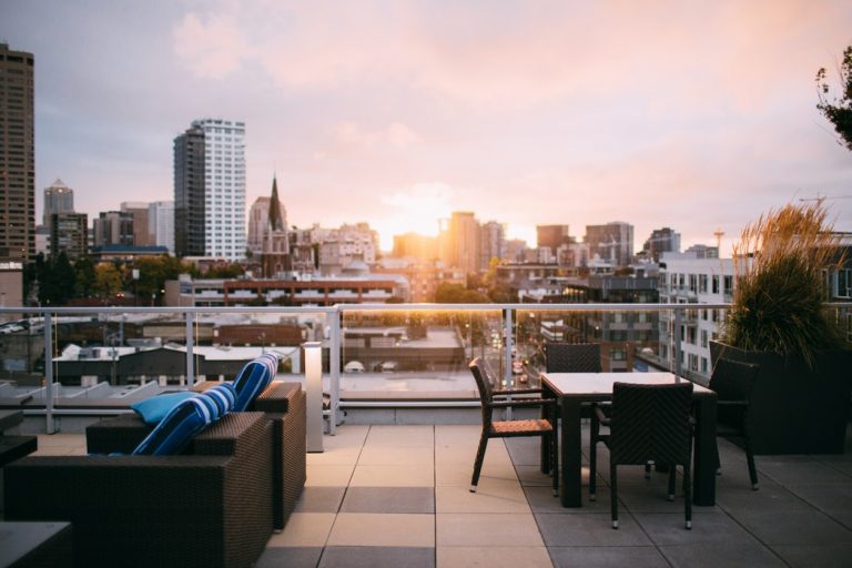 Les solutions pour abriter sa terrasse du soleil