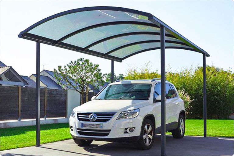 Carport : nos conseils pour mettre à l’abri sa voiture