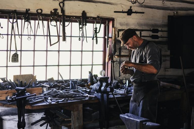 Mobilio : Le mobilier d’atelier professionnel désormais accessible à tous