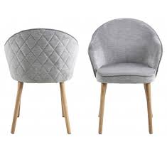 Des chaises scandinaves pour relooker facilement vos pièces